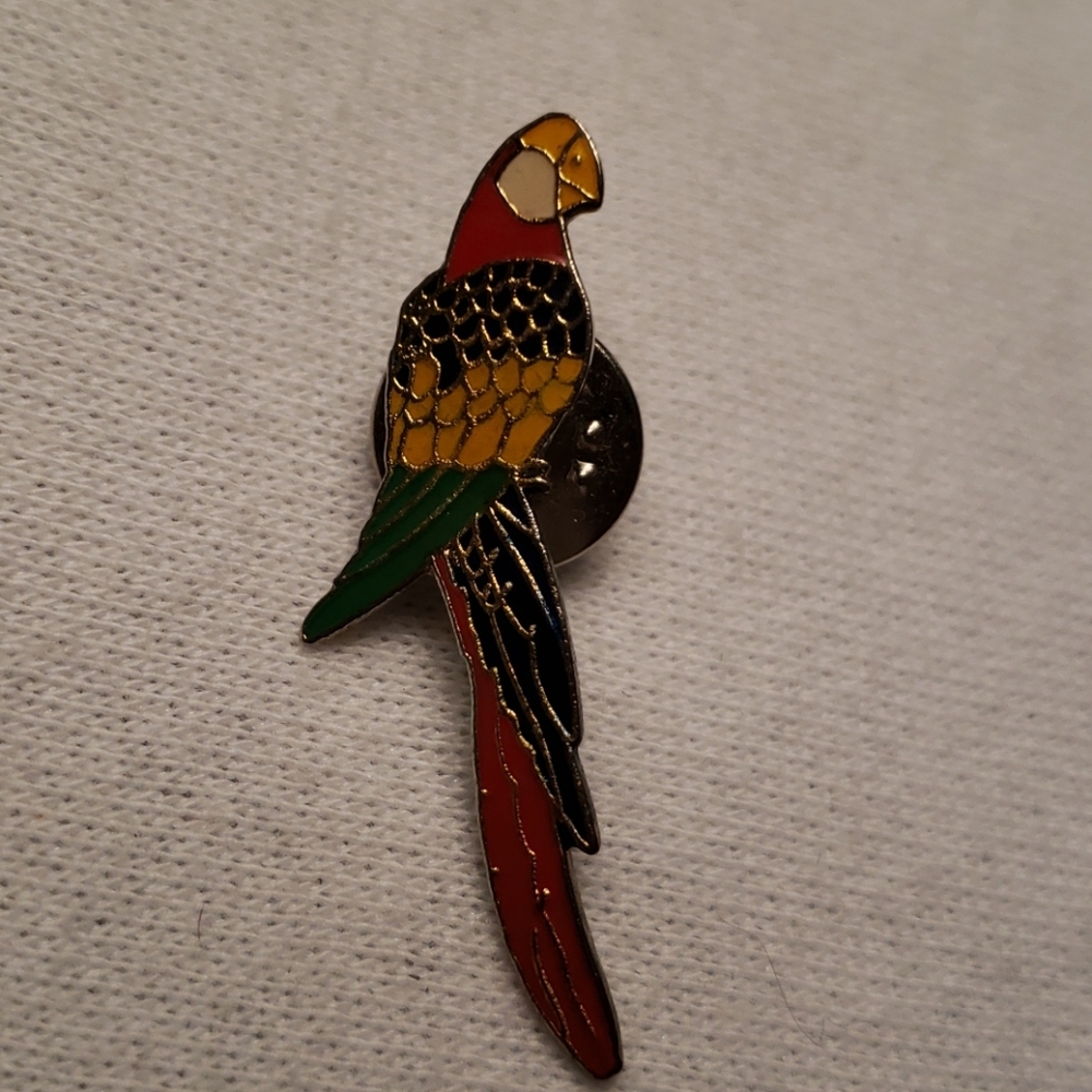 Parrot Tie Tack